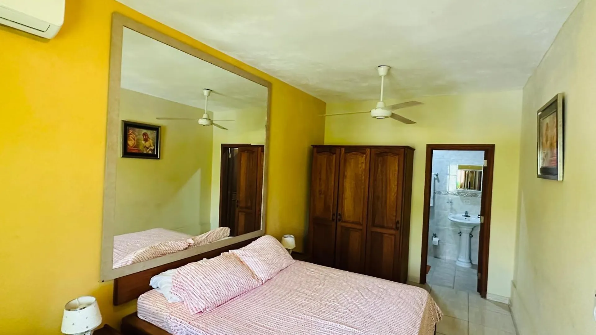 Aparthotel Michaela Sosua